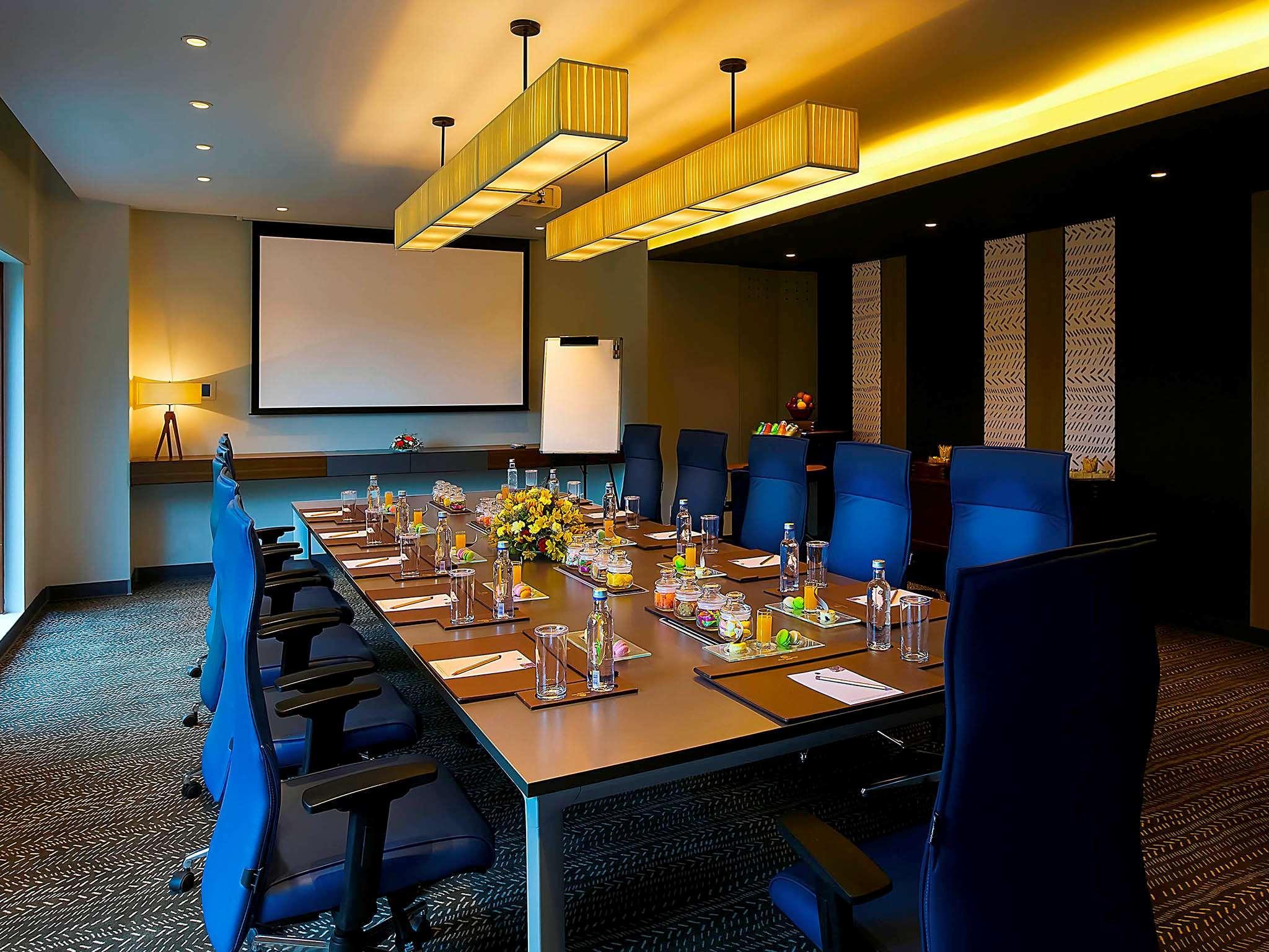 Grand Mercure Mysore - An Accor Brand Exterior foto Meeting room at the Westin Mumbai